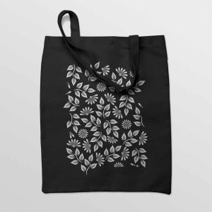 Τσάντα υφασμάτινη | Μαύρη | Λουλούδια & φύλλα σε μοτίβο.